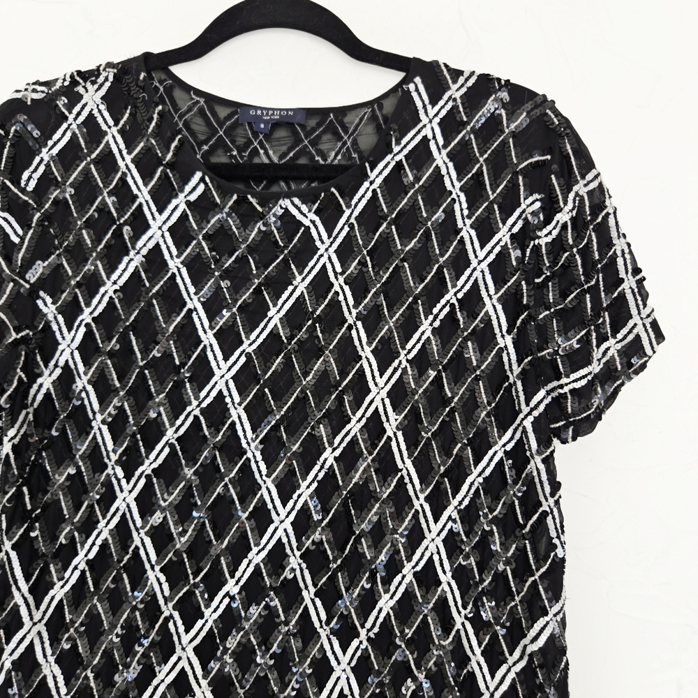 Gryphon Silk Sequin Black White Short Sleeve Top, S